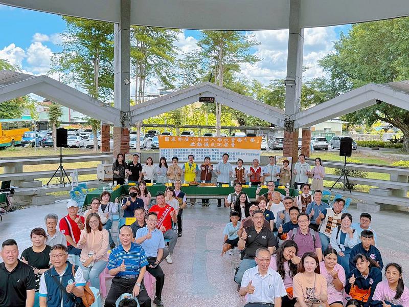 原民會曾智勇 Ljaucu‧Zingrur主委出席「學校營養午餐推廣國產部落小米」啟用儀式記者會