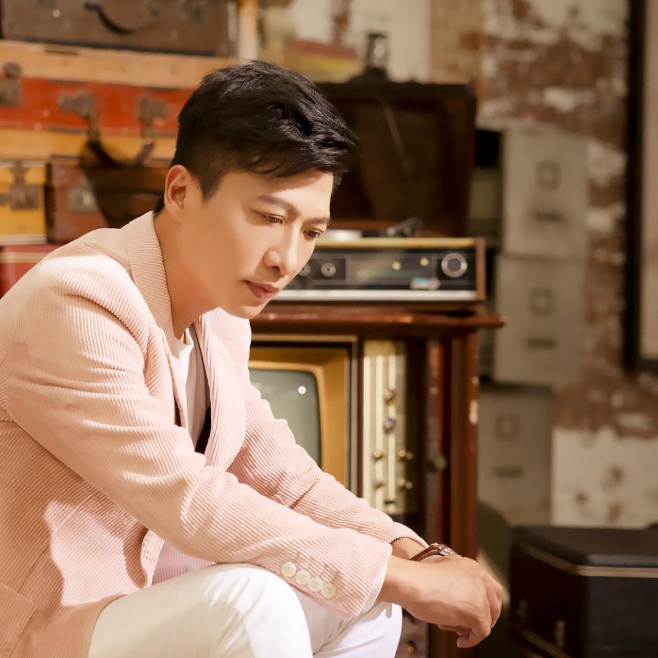 【第310期】台語金嗓方順吉現身高雄六合公園 參與母愛真偉大公益親子派對展唱功