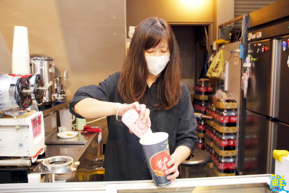 喝杯涼的休息一下吧! 品茶舍六合店 在鬧區中充滿人情味的歇腳處