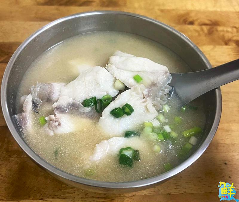 這美味太超𩼣! 阿宏𩼣魚湯 在地30年的熱河絕妙小吃