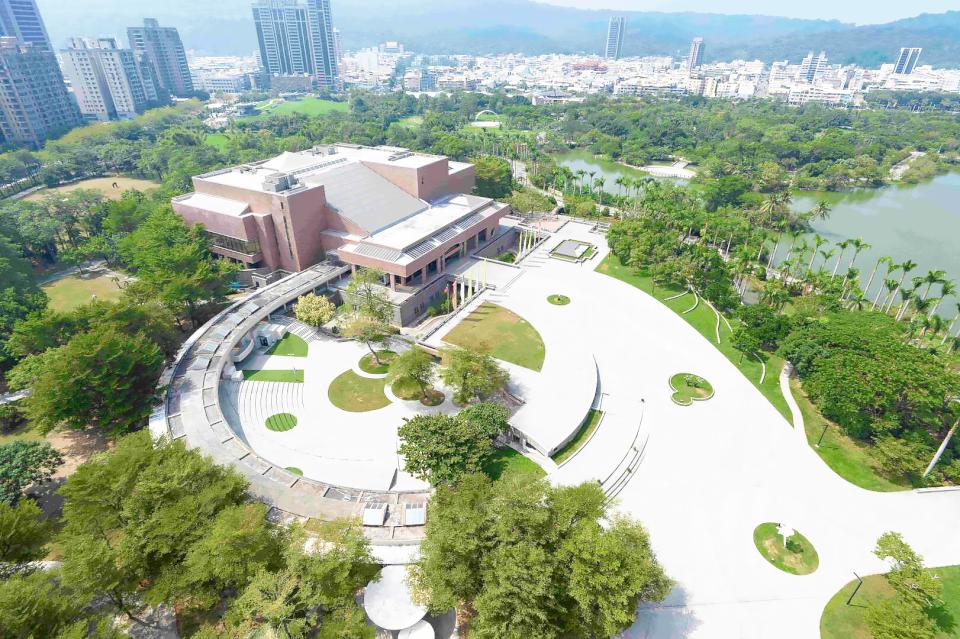 【第304期】悠閒春日旅遊提案 高雄文青野餐指南 來場藝術與美食的浪漫野餐吧!