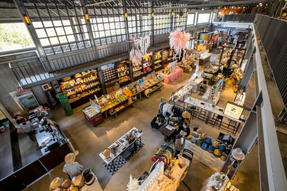 【第304期】悠閒春日旅遊提案 高雄文青野餐指南 來場藝術與美食的浪漫野餐吧!