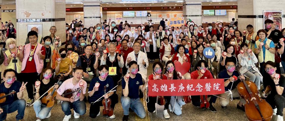 高雄長庚醫院邀灣聲樂團巡迴鳳山醫院、鳳山、鳥松社區 演繹古典樂曲