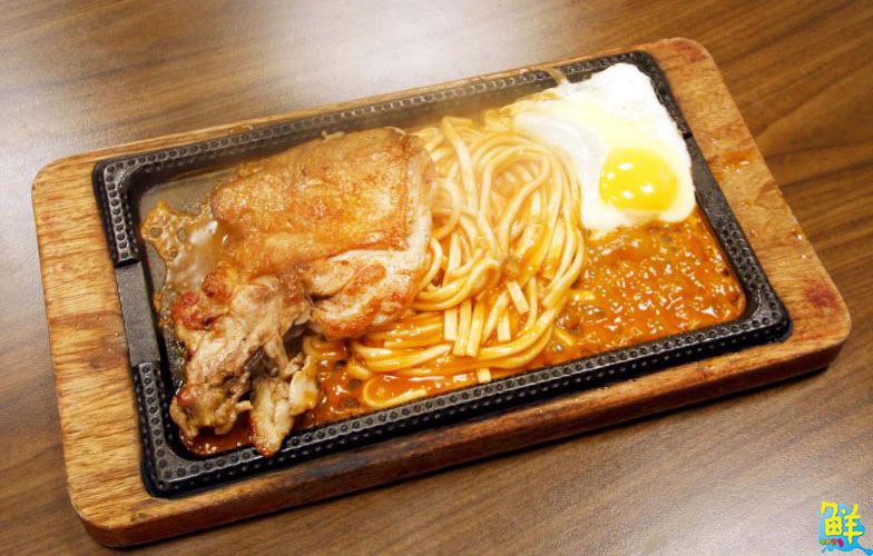 想要青春不留白?那就來吃青春部牛排! 楠梓新地標 親民美味即刻享受