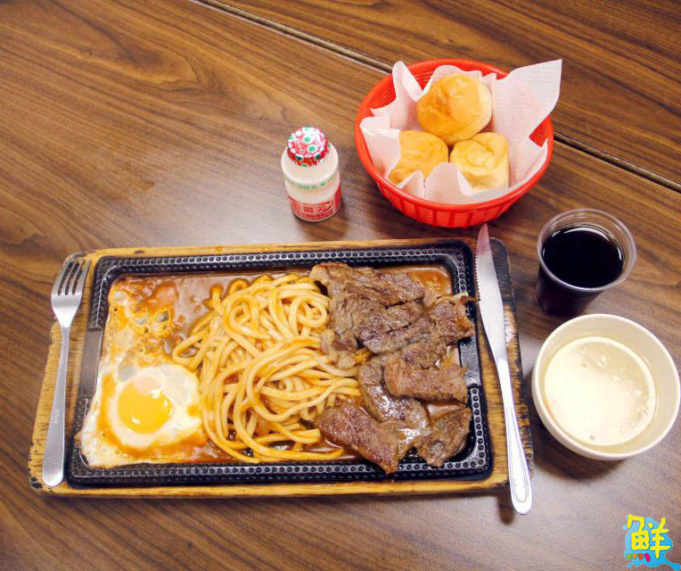 想要青春不留白?那就來吃青春部牛排! 楠梓新地標 親民美味即刻享受