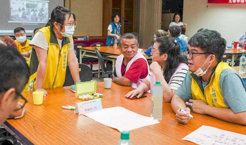 高市35區公所、逾500名婦參委員 受邀社會、民政、毒防局座談交流