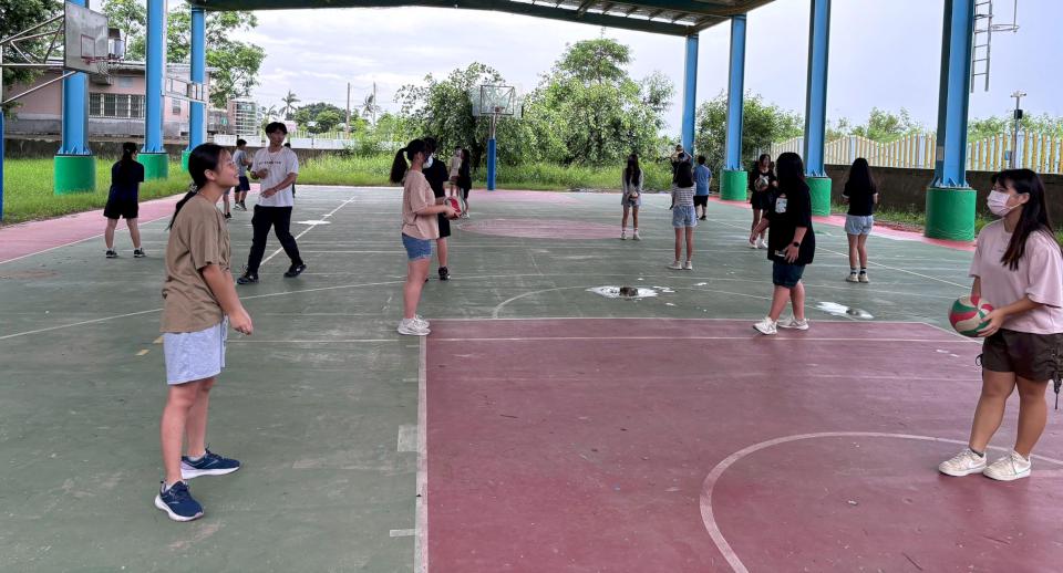 正修科大教育學程師資生暑假組隊 前進高市彌陀區彌陀國中陪伴新生適應學習生活