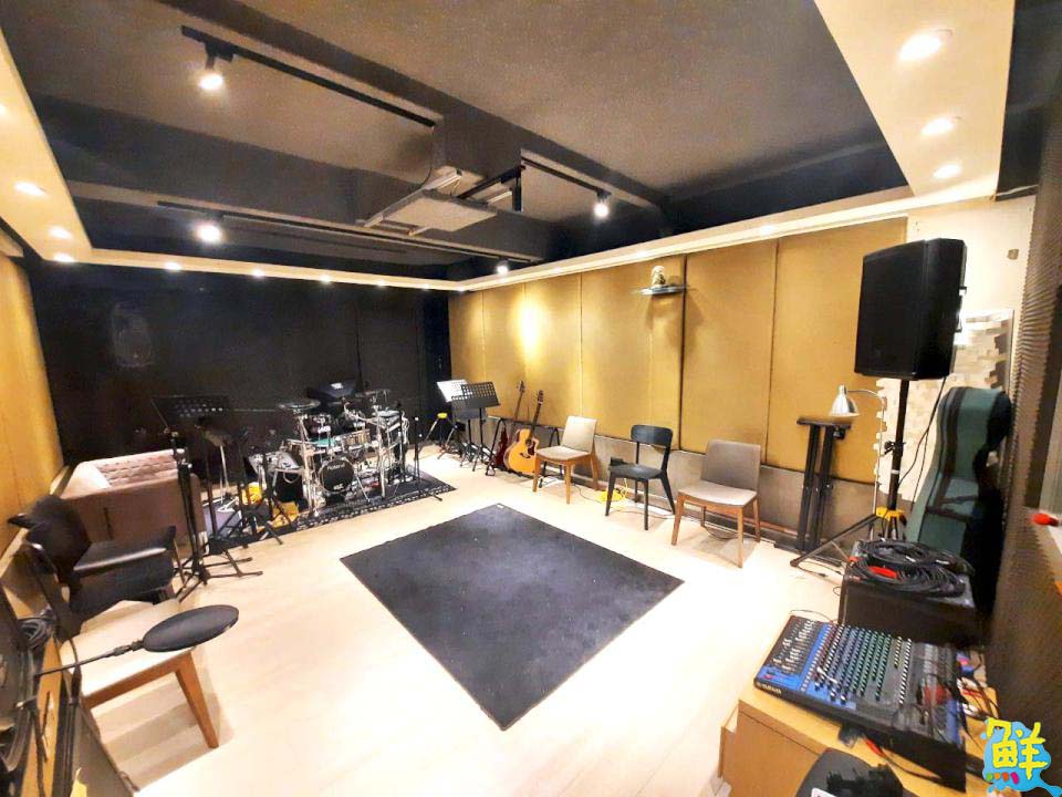 零基礎輕鬆入門 Jia薩克斯風展售‧教學中心 陪您領略薩克斯風的魅力樂音