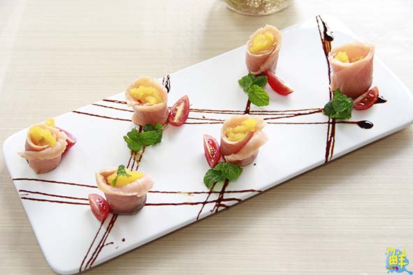 潮!高雄生活 城市裡的溫暖浪漫 紅圈咖啡餐酒館Red Circle Coffee Bistro 充滿味蕾的悸動 享受你的微醺之夜