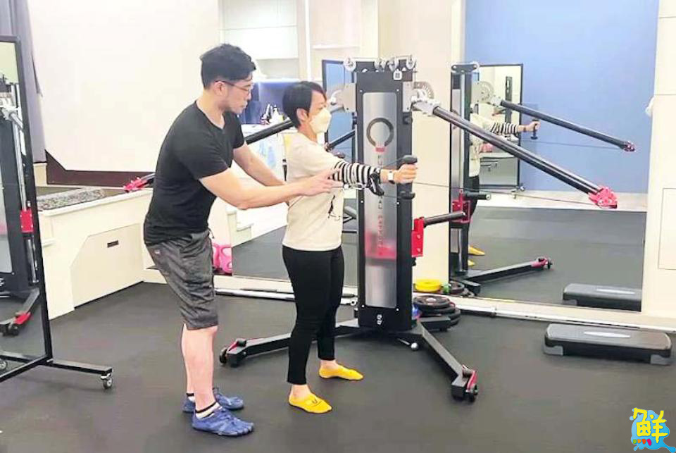 從身走進心 與情緒和解 韋賀鈞老師的心靈哲學:動起身體、整合內在、活出自我