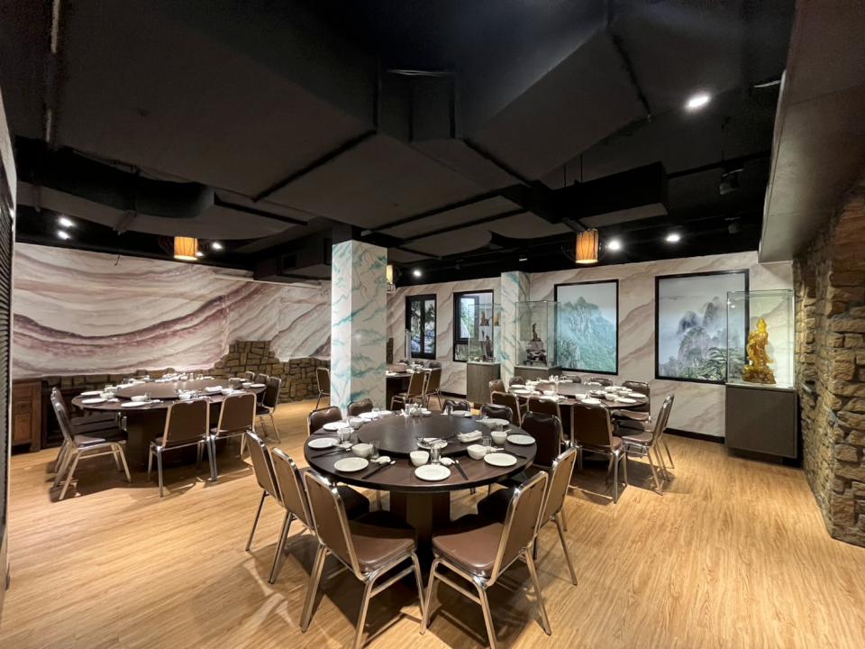 琥珀傳奇再現!周九鼎宴會餐飲2025除夕圍爐宴即日起開放預訂囉~