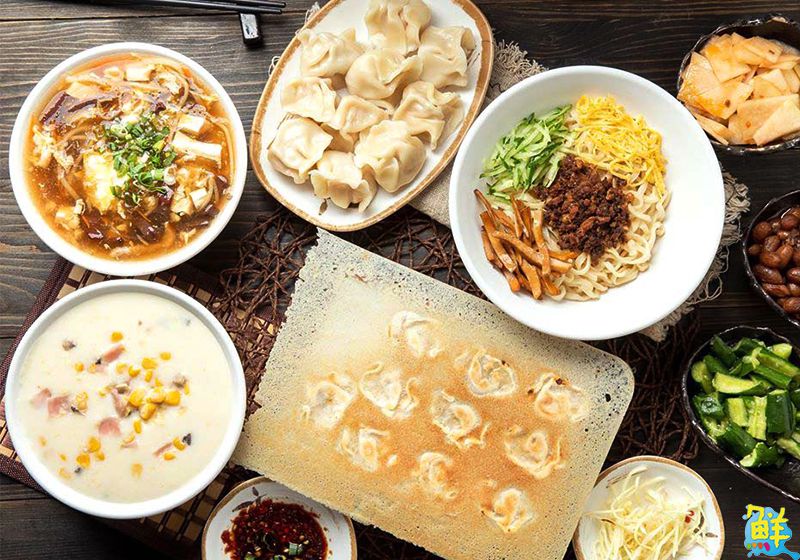 媽媽的味道 鳳山銅版美食No.1元餃 煎餃、酸辣湯專賣店