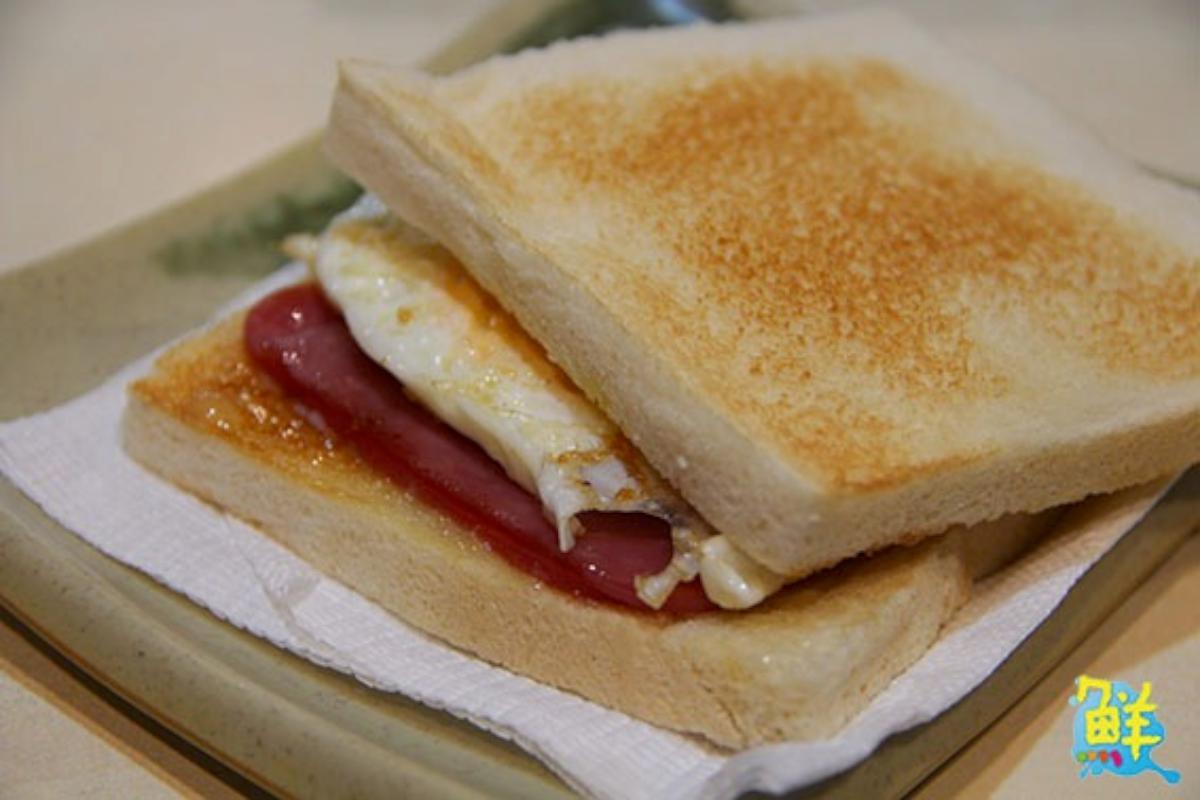 挖寶高雄人氣老店 紅茶豆乳創始家「諭泉冰菓店」