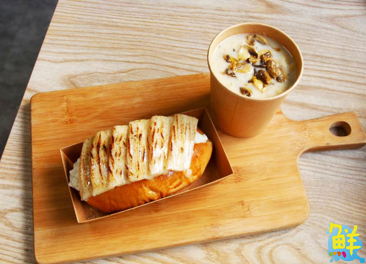 網友激推!老外也瘋狂 快來份高貴不貴的 光頭龍蝦沙拉堡!