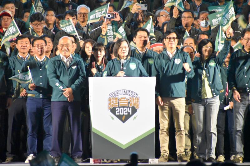 賴清德、立委高市競選總部成立 許智傑盼八仙過海籲請票投民進黨