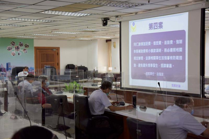 高市警局111年第1次廉政會報通過多項提案 表揚5名廉潔楷模保薦審查績優人員