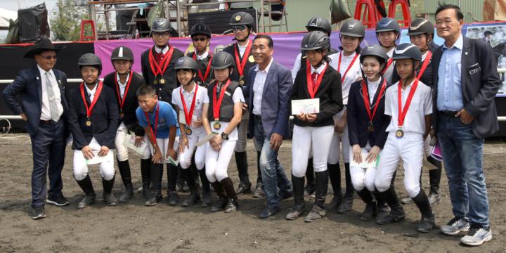 第41屆全國中正盃障礙超越錦標賽首度移師高雄 逾200名好手名駒教勁