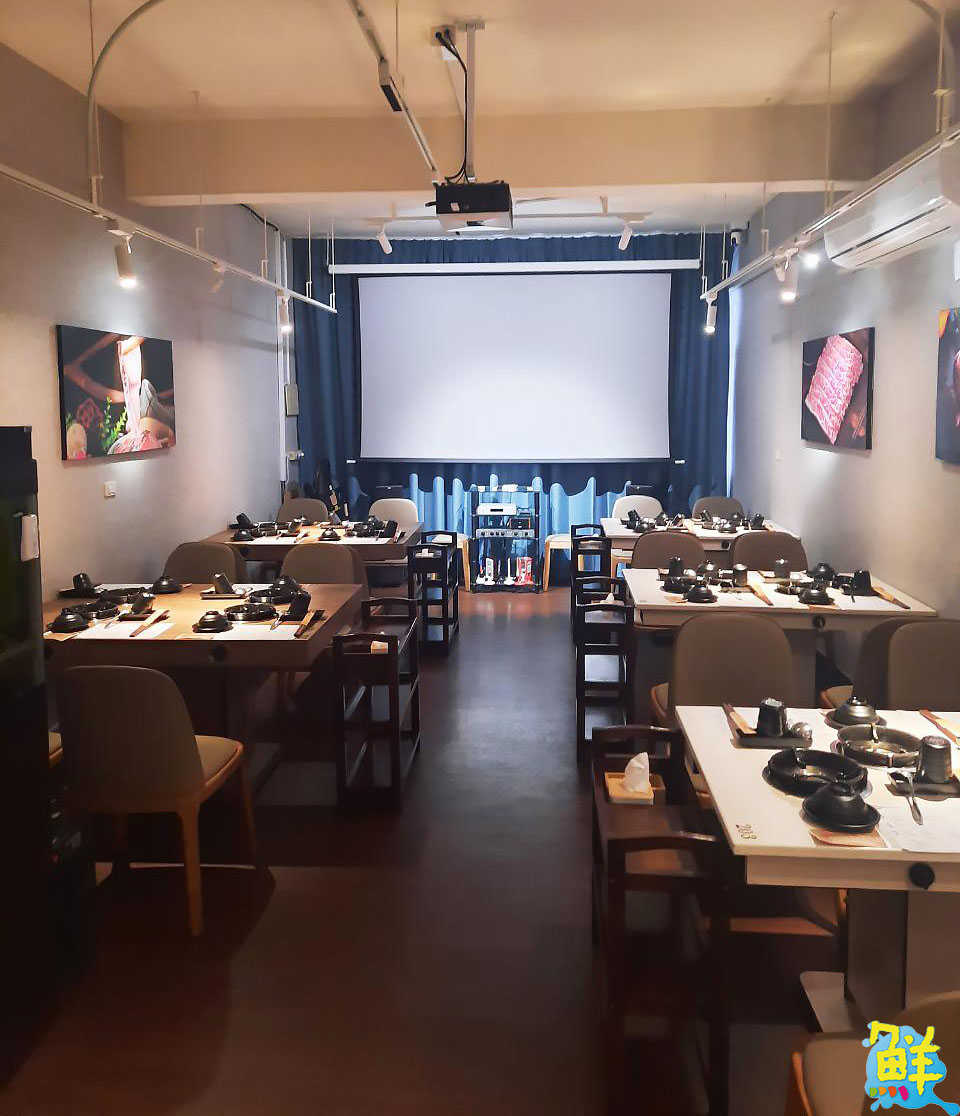 暖春養胃首選! 左營五星好評人氣火鍋 饌鍋物 活跳跳跑步蝦超吸睛