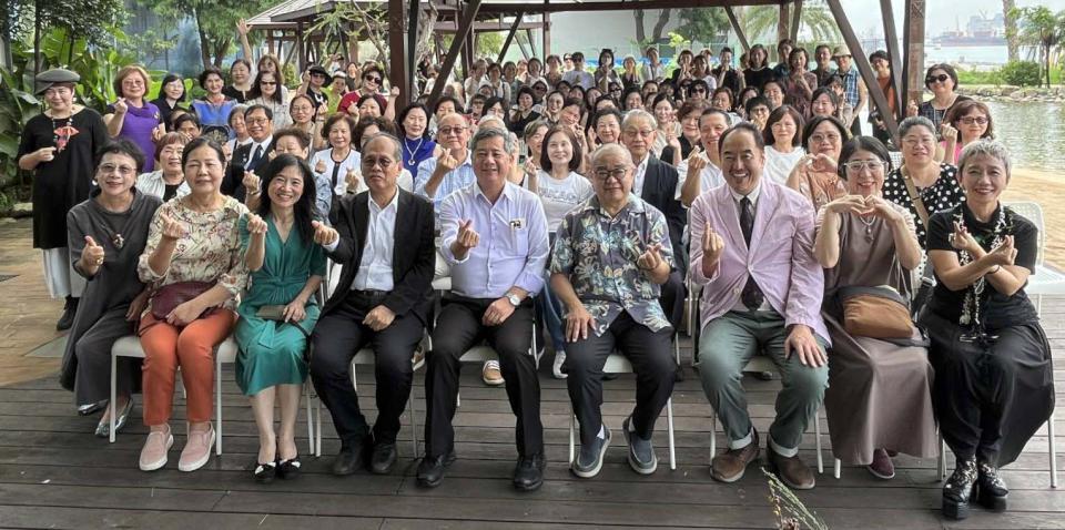 臺灣高雄港務攜手台灣港埠協會、中華民國真美花藝研究會 邀高雄港港史館賞花藝