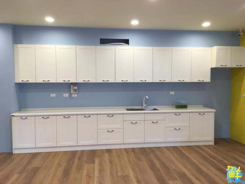 夢想實踐者 宏康系統廚櫃 多樣進口板材滿足空間的想像