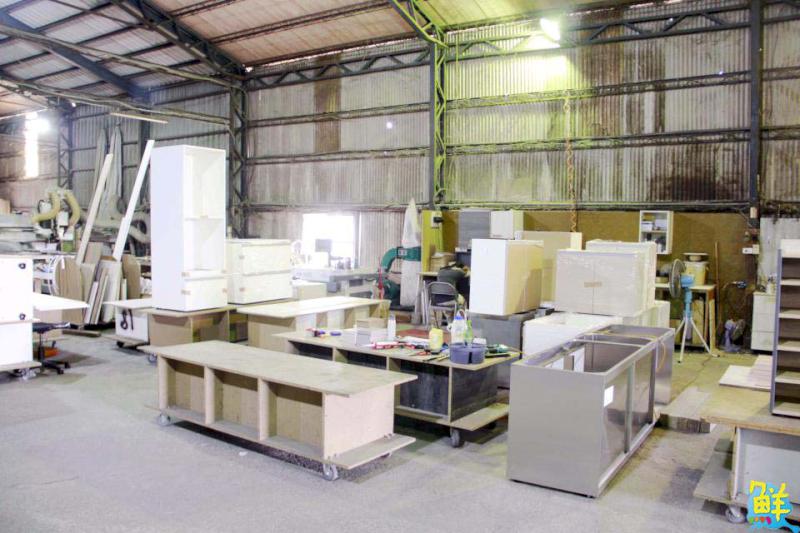 夢想實踐者 宏康系統廚櫃 多樣進口板材滿足空間的想像