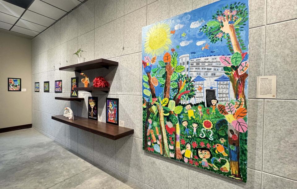 喜憨兒基金會「用畫筆繪出我的堡」展 高市旗山旗糖農創園區憨喜小舖邀賞