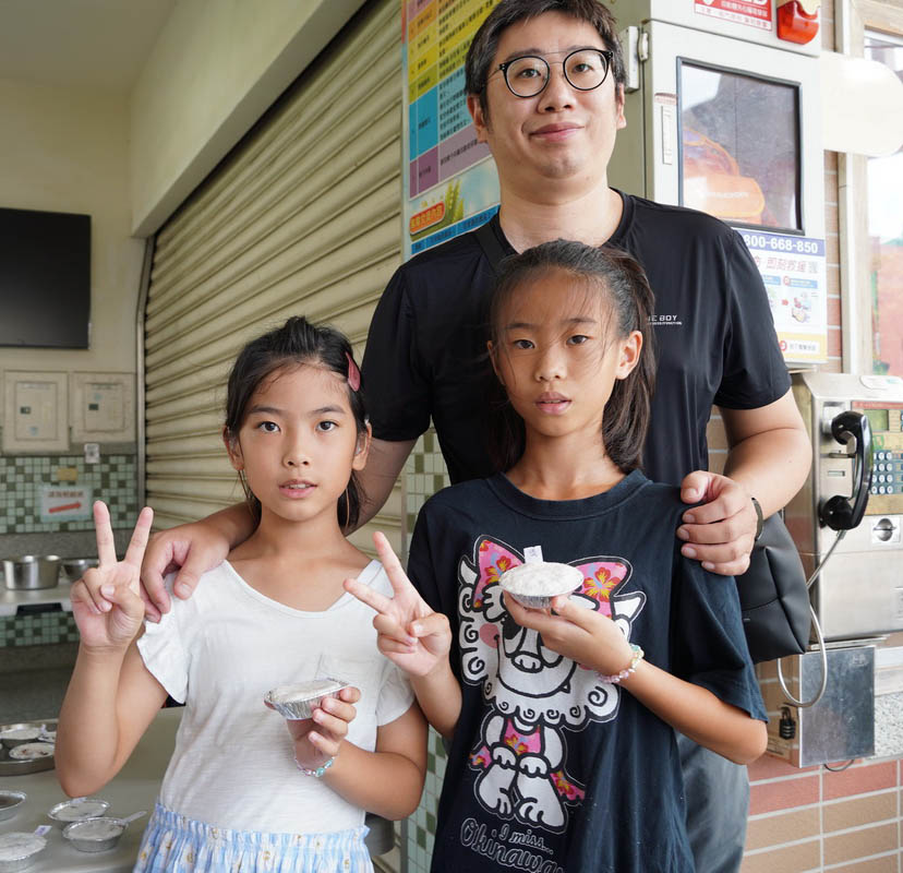 社教館邀傳統美食家蔡淑貞前進內惟國小 教作親子紅豆西谷米水晶糕