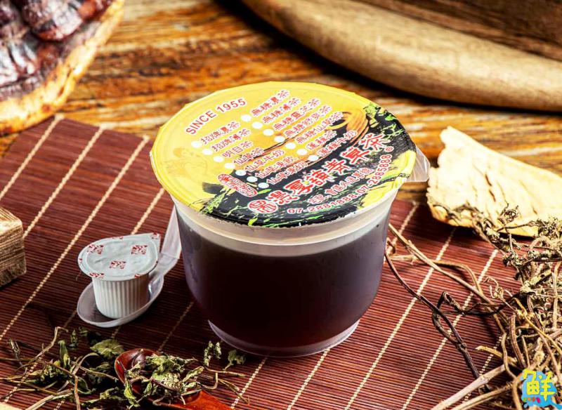 風靡全台 傳承超越一甲子健康好滋味 【濃厚舖青草茶】