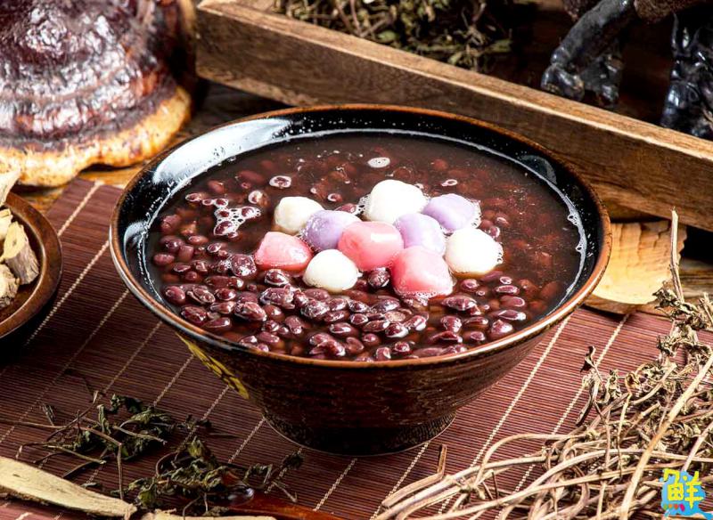 風靡全台 傳承超越一甲子健康好滋味 【濃厚舖青草茶】