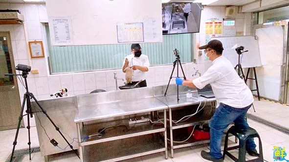 高英工商防疫改採遠距教學跨越暑假 三機同步直播搭配雙教師上線授課