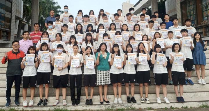 109年大學繁星放榜 高市林園高中31生直升國立名校