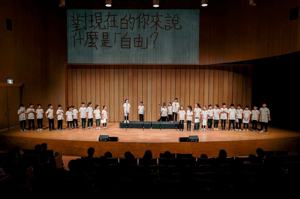 衛武營攜手高市教育局推劇藝體驗計畫 8國中小高中190生登台獨劇發表成果