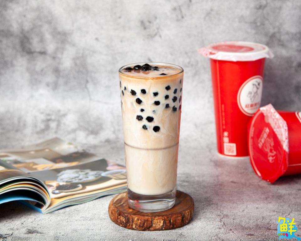 駁二超夯零負評飲品 親和力口碑NO.1 紅茶帝國臨海店 經典不敗杯杯好茶