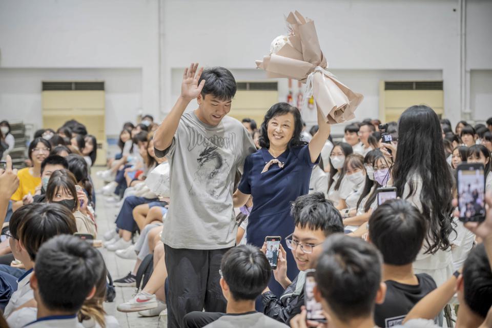 教師節快樂！「有話大聲說」嘉藥師生真情告白