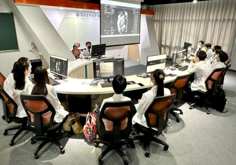 高醫大攜手西門子領先亞洲建置臨床影像擬真訓練中心 進駐國研大樓揭牌啟用