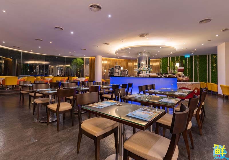 蓮潭國際會館荷漾西餐廳推出繽紛聖誕自助餐