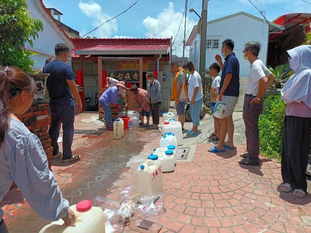 農業局輔導梓官赤崁社區參與農村再生計畫修復人氣地景 古井自然湧出清澈甘泉