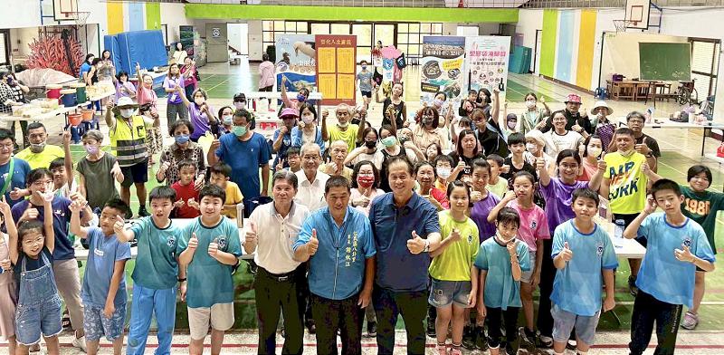 八卦國小首結合八卦里及北屋社發協會 邀學生戲劇報導宣導日常減塑