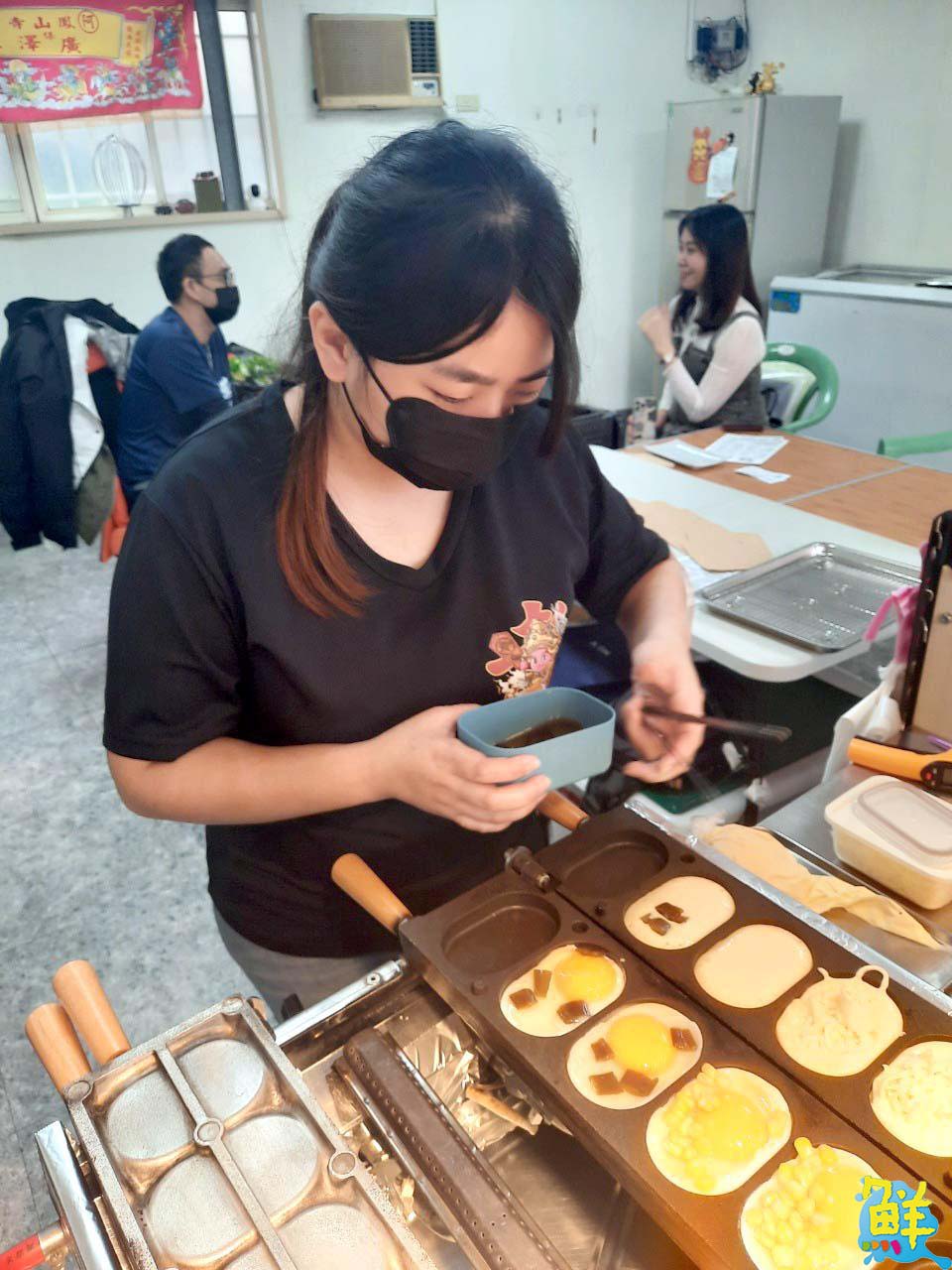 有鹹有甜創意無極限! 楠梓人大推 煙薰の尾巴韓式雞蛋燒.蛋包腸