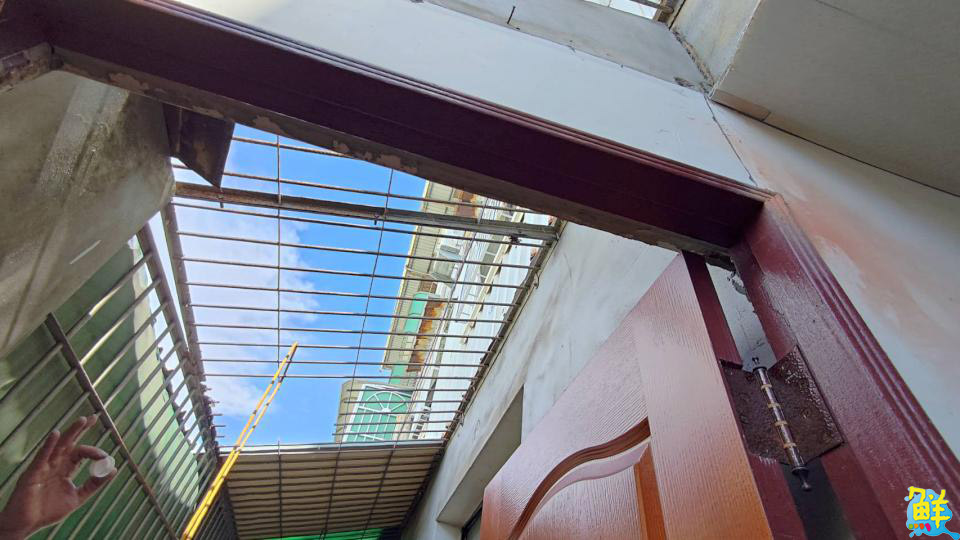 改善屋後環境 拆除後巷違建施作污水用戶接管