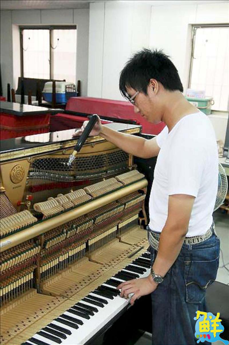 高雄在地口碑老字號! 學琴路上事半功倍的好幫手 世國琴行