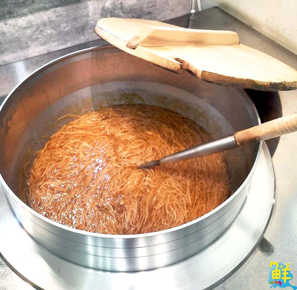 台中發跡 高雄獨家!粉絲敲碗來一碗 好吃到太犯規 來一碗大腸麵線 就在楠梓