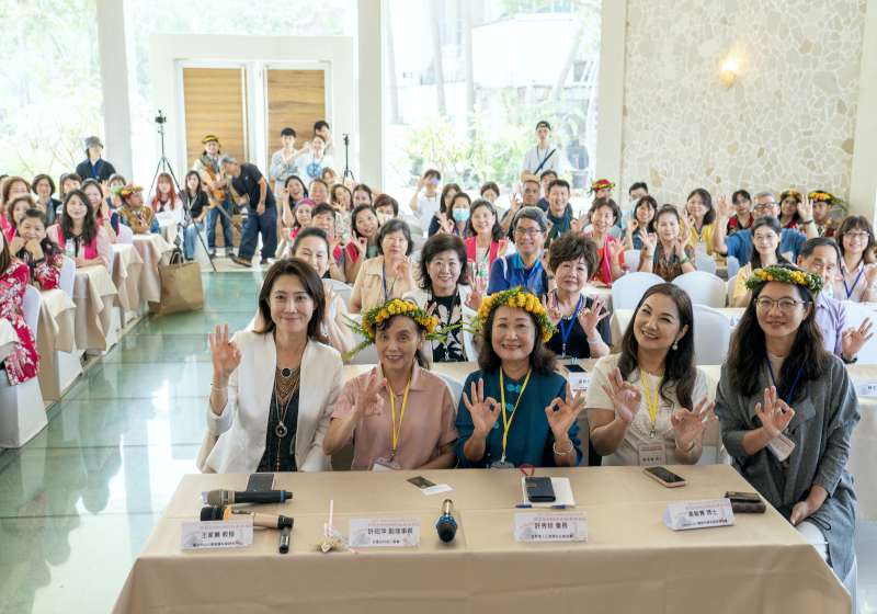 中山大學等5單位歡慶母親節 合推與蓋亞大地媽媽系列活動