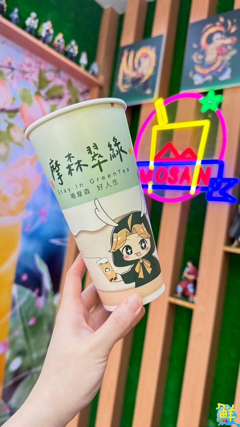 青年才俊打造飲品藍海市場  莫祈浩(小莫)       勇於挑戰實踐夢想   決不輕言放棄