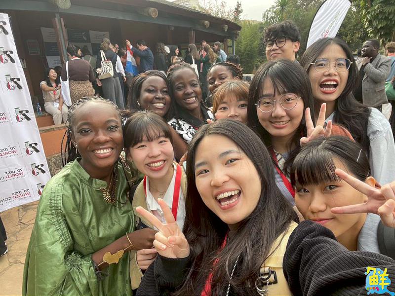 嘉藥藥學生遠征國外參與年會 同步迎來國際生 實踐雙向國際交流