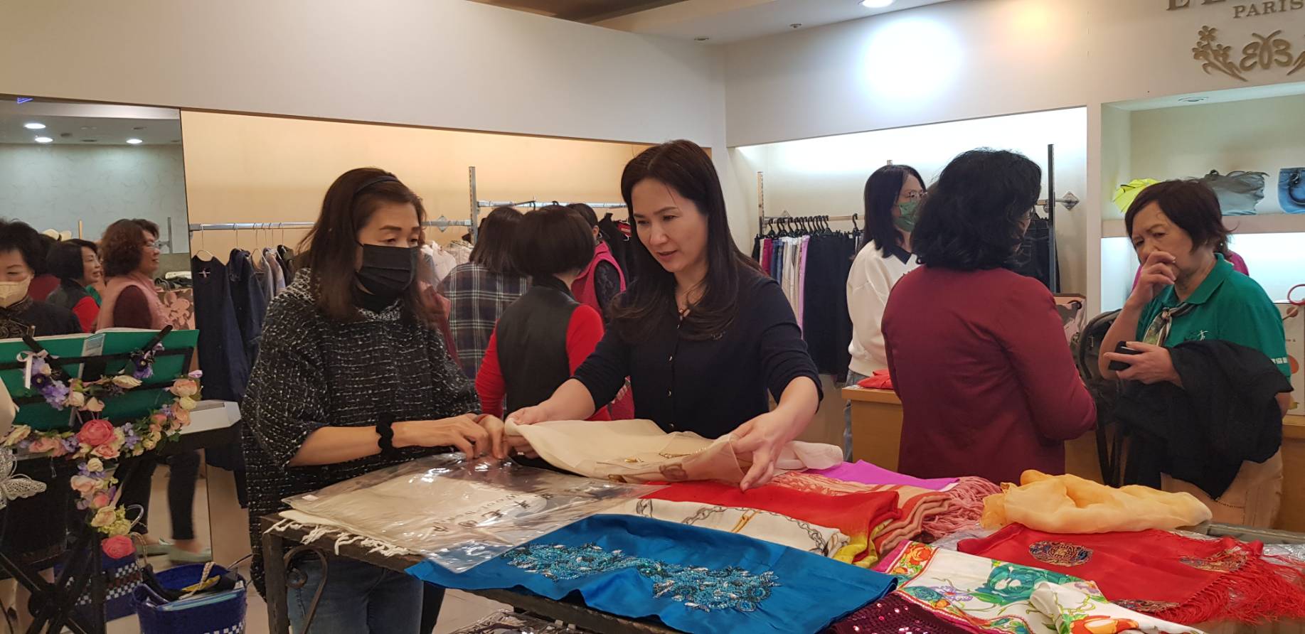 二手衣義賣開跑!即日起婦幼同心會攜手福華名品「衣」起送愛心