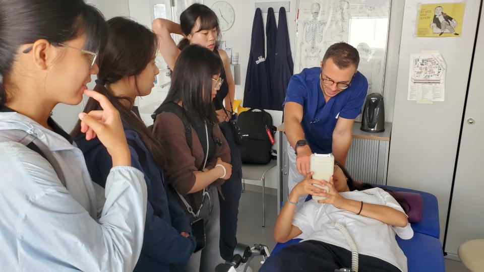義大物治系暑假選送5生 前進德國杜塞道夫大學見習交流