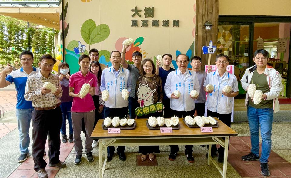 高市大樹區農會特色苦瓜季暨珍惜水資源宣導 台塑企業贊助辦理苦瓜評鑑行銷加溫