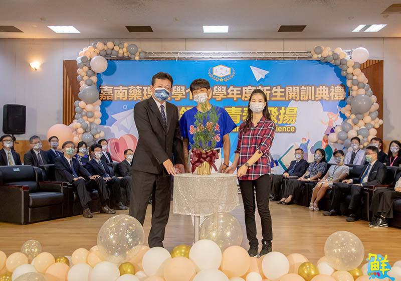 嘉南藥理大學 齊心防疫 迎接開學