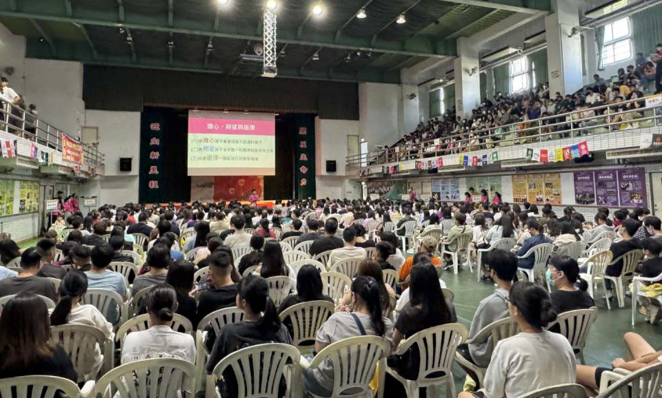 中山工商新生免試入學說明會逾千人參與  造勢加溫AI創意教學與東南亞文博會